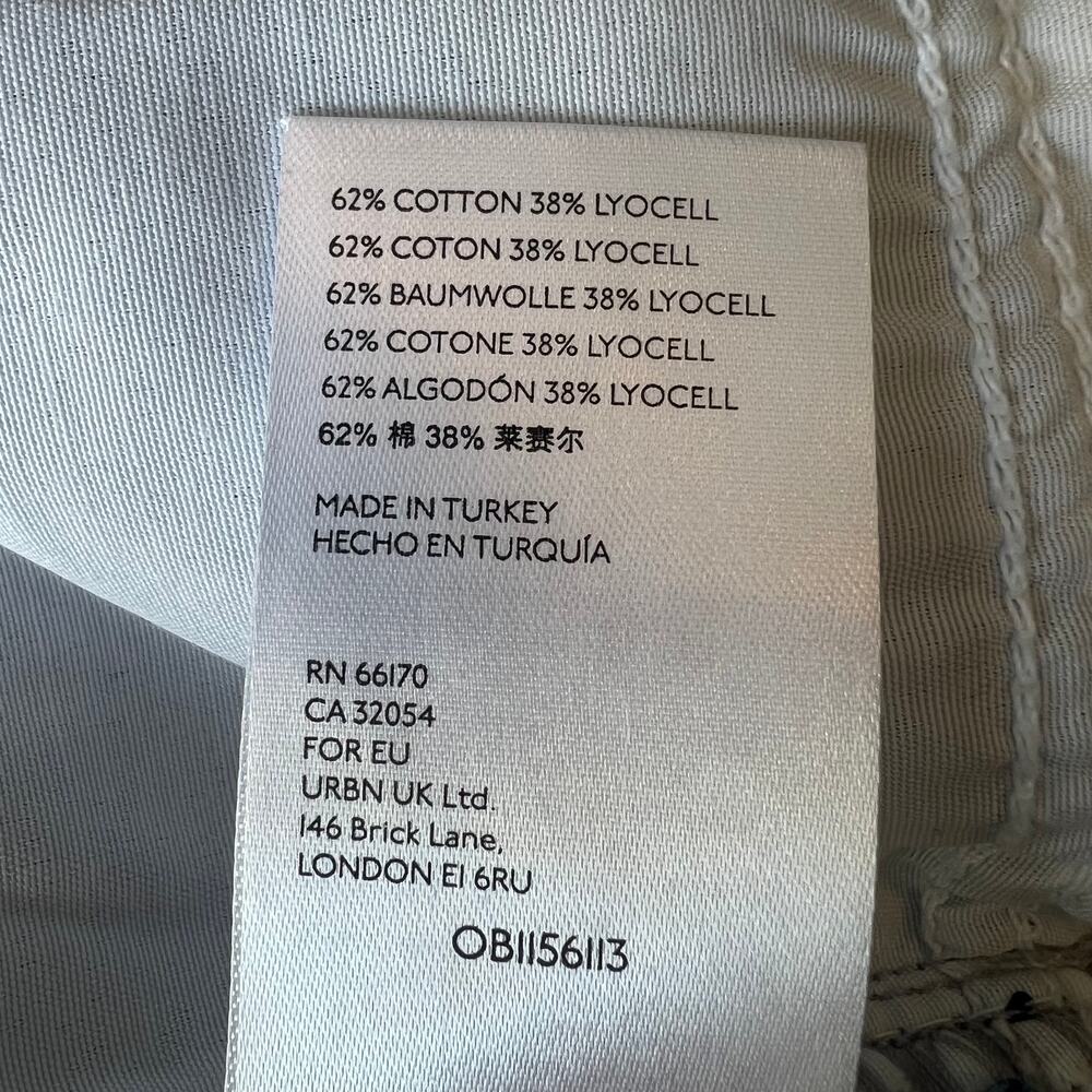 FP We The Free Dogtown Cutoff Bermuda Shorts Blue Denim Baggy Distressed Size 27 - Picture 13 of 14